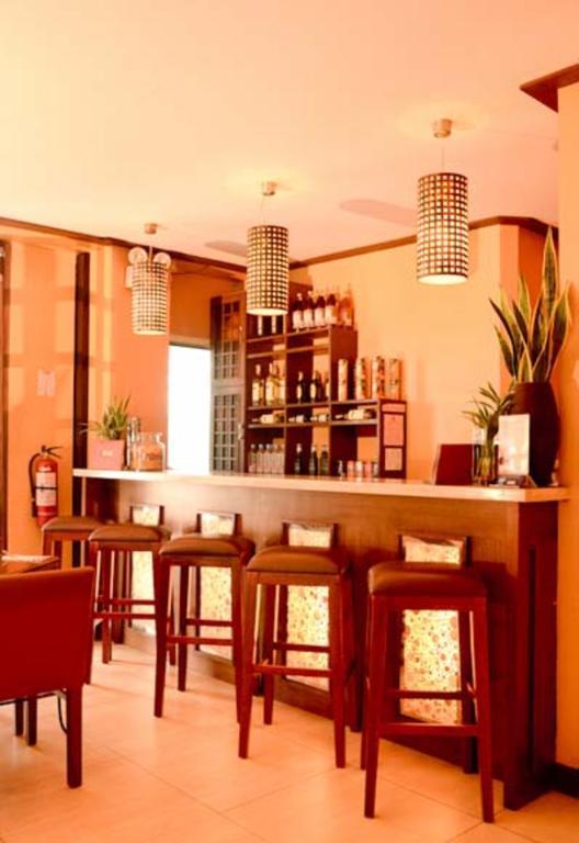 The Orange Place Hotel - San Juan San Juan  ภายนอก รูปภาพ