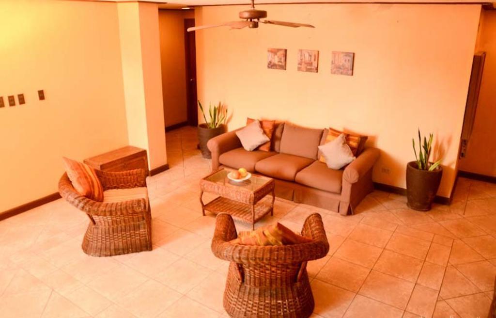 The Orange Place Hotel - San Juan San Juan  ภายนอก รูปภาพ