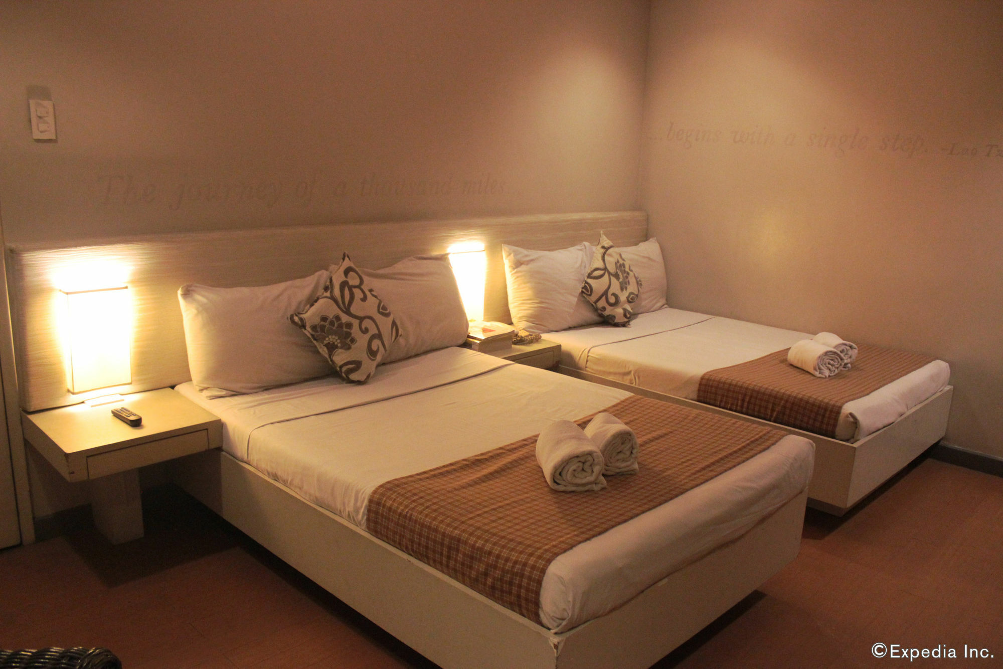The Orange Place Hotel - San Juan San Juan  ภายนอก รูปภาพ