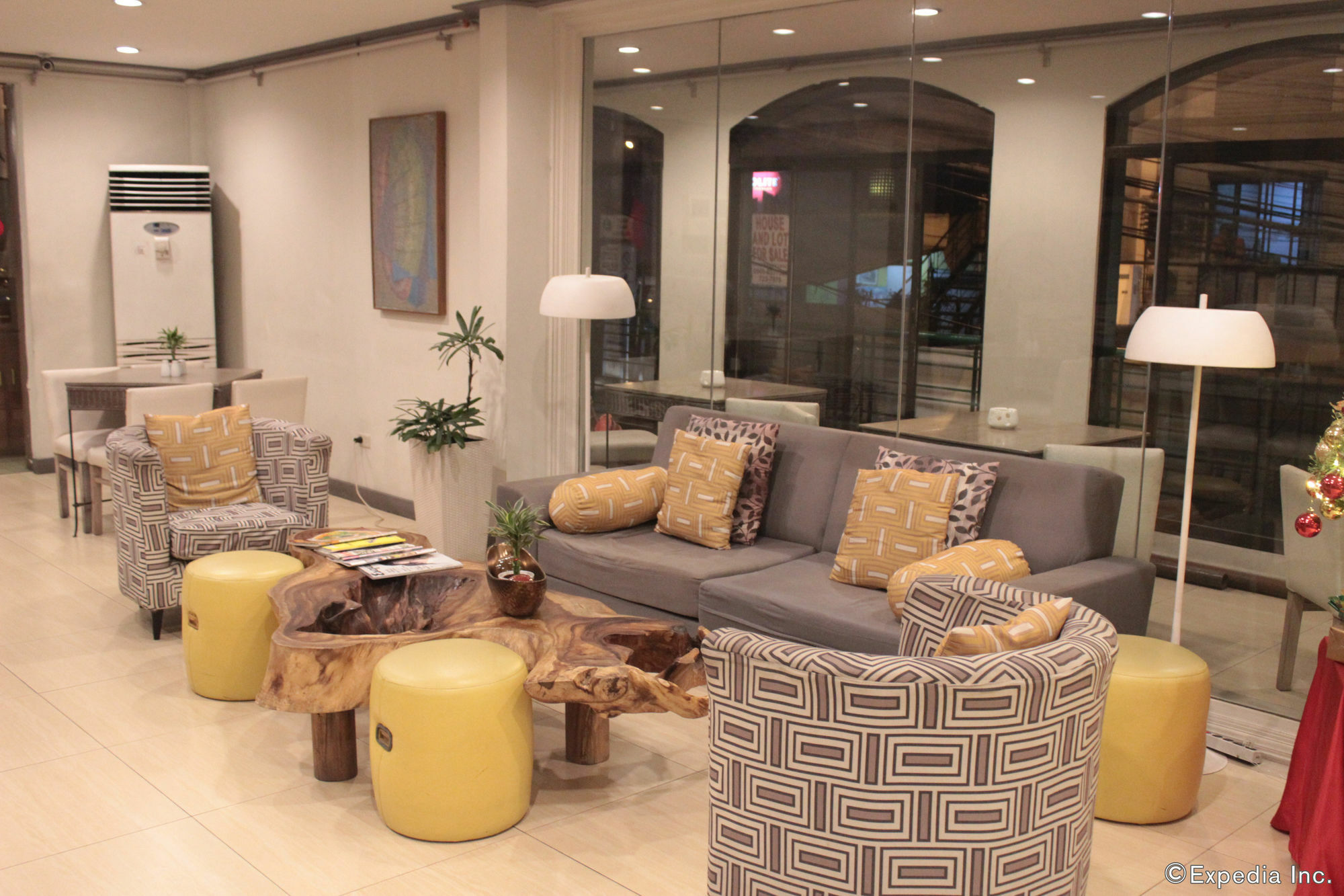The Orange Place Hotel - San Juan San Juan  ภายนอก รูปภาพ